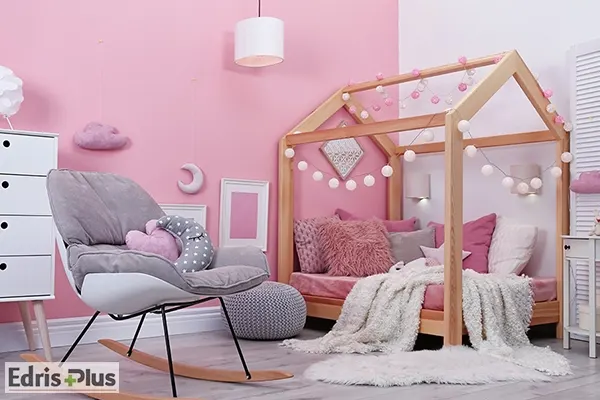 اتاق خواب کوچک دخترانه