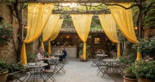 پرده مناسب برای فضای باز