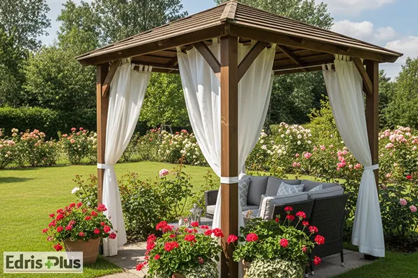 آلاچیق چوبی