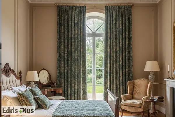 پرده شانل طرحدار