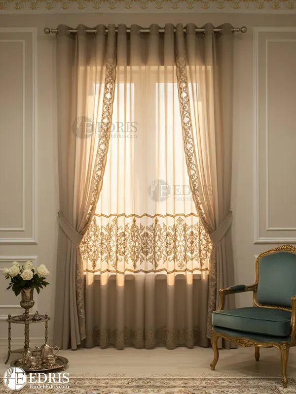 پرده کرم حریر برای اتاق پذیرایی
