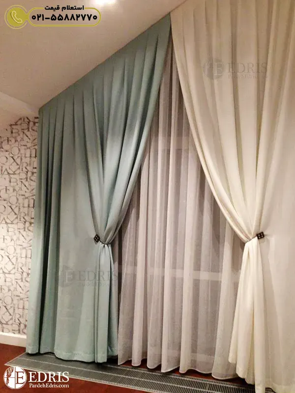 پرده برای اتاق زیر شیروانی