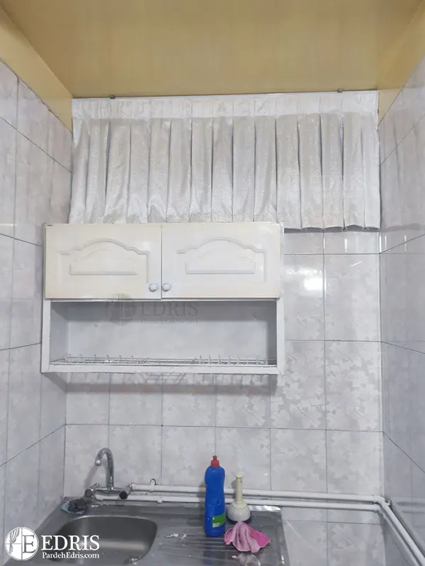 پرده پلیسه آشپزخانه